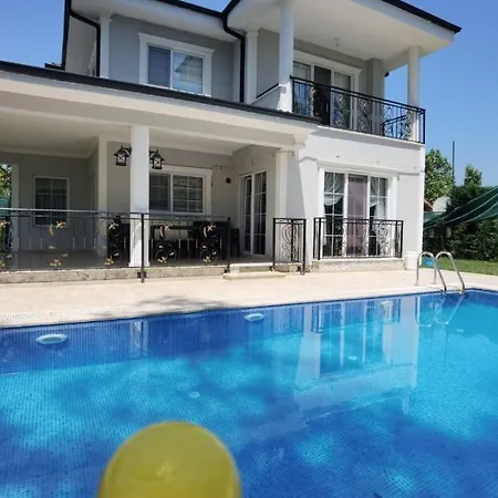 Villa Takva Home *